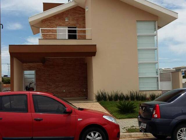 #CA-209 - Casa para Venda em Caçapava - SP