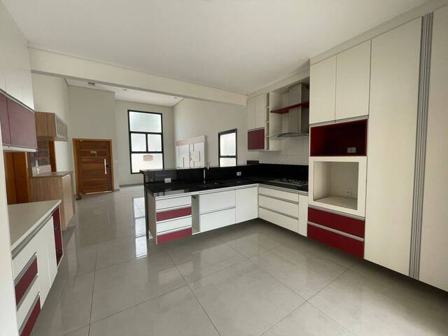 #CA-205 - Casa para Venda em Caçapava - SP