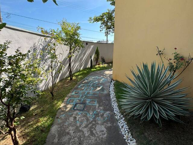 #33 - Casa para Venda em Caçapava - SP - 3