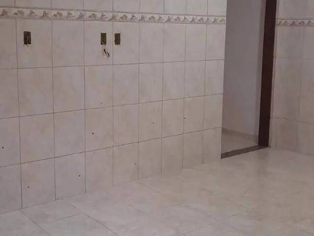 #40 - Casa para Venda em Caçapava - SP - 2