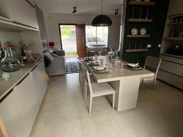 #50 - Casa para Venda em Taubaté - SP