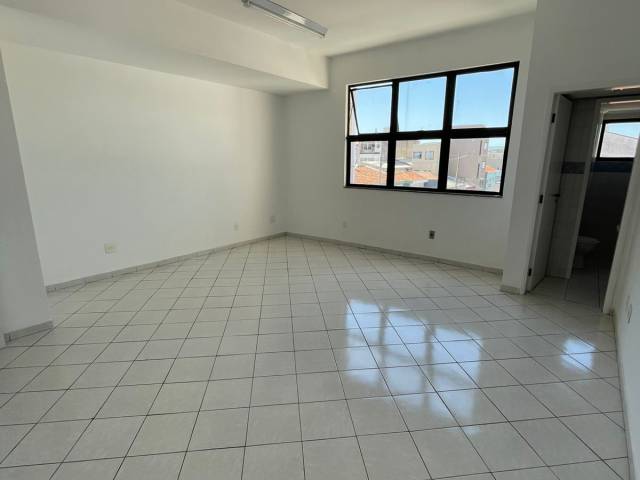 #53 - Sala para Locação em Caçapava - SP - 3