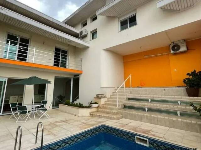Casa para Venda em Caçapava - 2